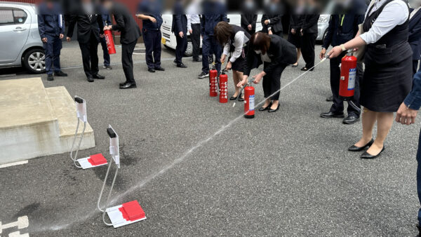 消防訓練を行いました。